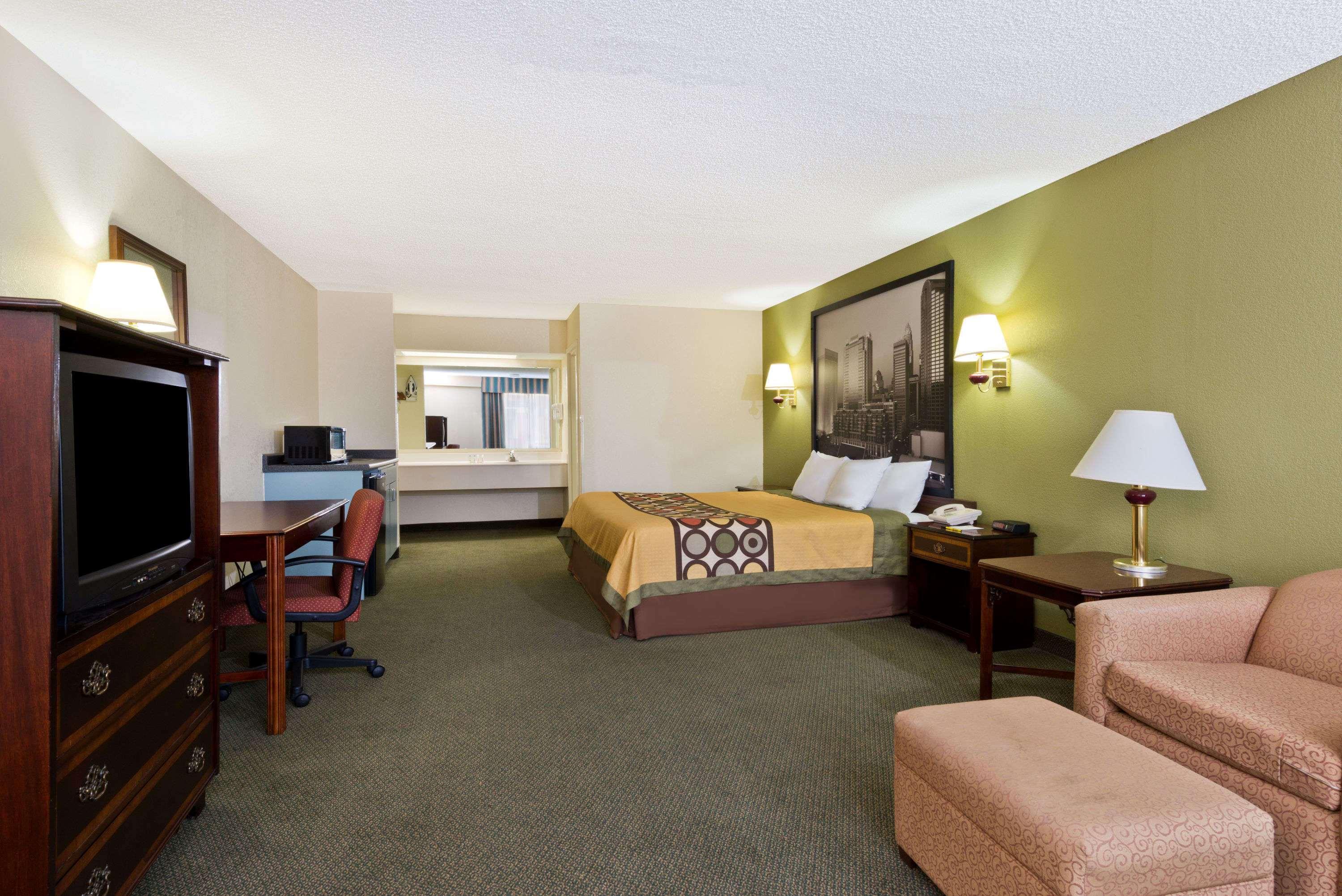 Super 8 By Wyndham Huntersville/Charlotte Area Экстерьер фото